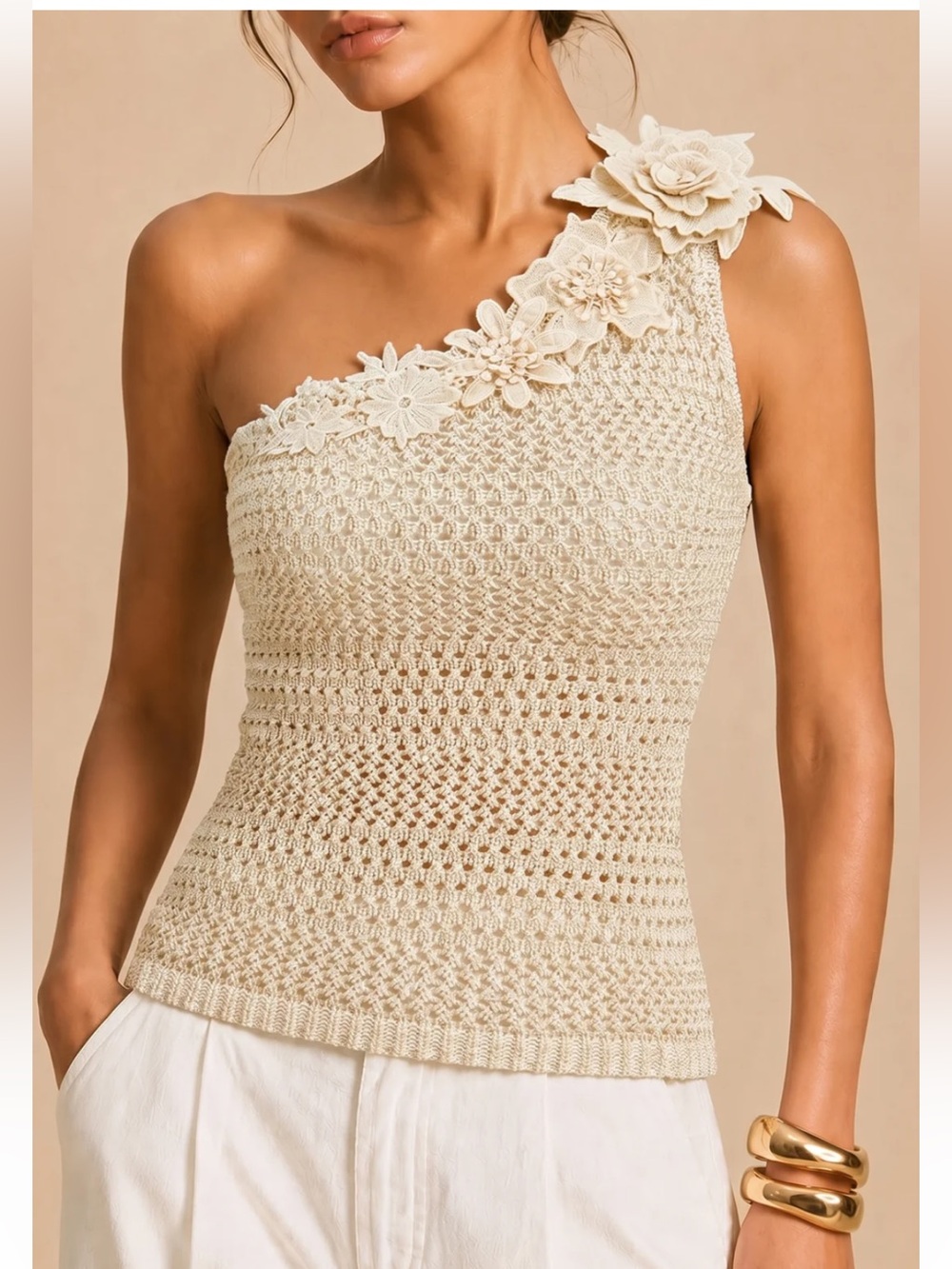 NWT Commense One Shoulder 3D Flower Crochet Top